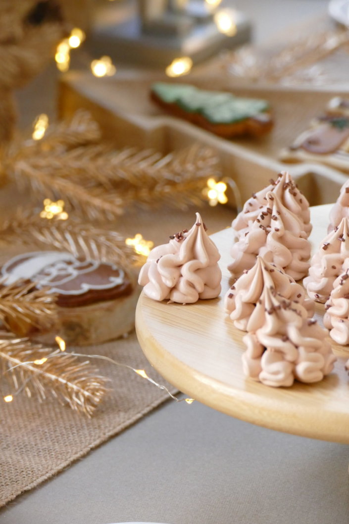 Noël des enfant chez Filorga par Studio Candy avec un grand goûter de Noël décoré et naturel, stand de maquillage, 2 ateliers créatifs, stand de crêpes