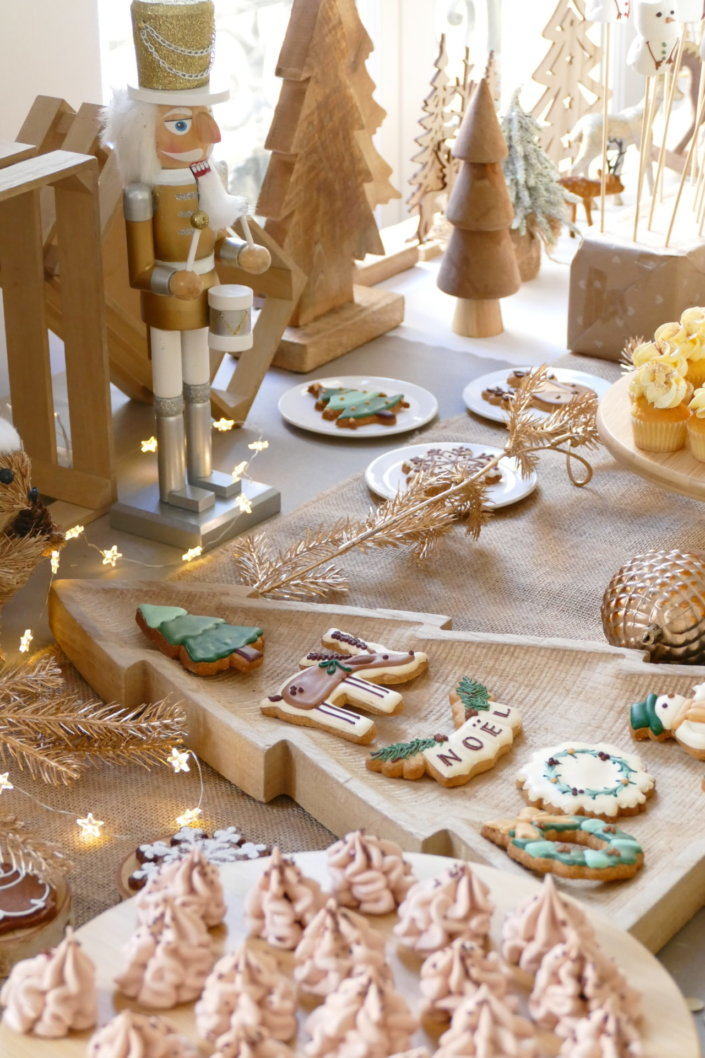 Noël des enfant chez Filorga par Studio Candy avec un grand goûter de Noël décoré et naturel, stand de maquillage, 2 ateliers créatifs, stand de crêpes