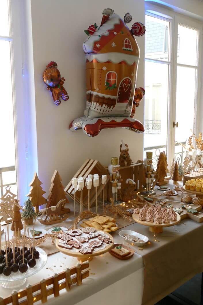 Noël des enfant chez Filorga par Studio Candy avec un grand goûter de Noël décoré et naturel, stand de maquillage, 2 ateliers créatifs, stand de crêpes