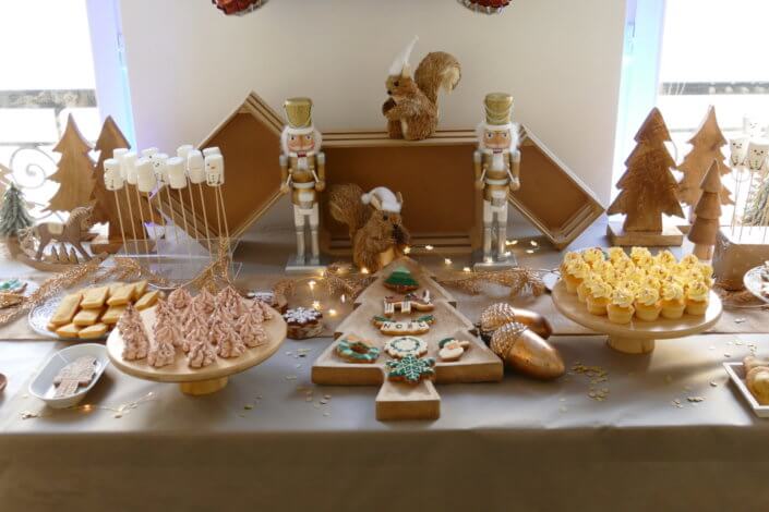 Noël des enfant chez Filorga par Studio Candy avec un grand goûter de Noël décoré et naturel, stand de maquillage, 2 ateliers créatifs, stand de crêpes